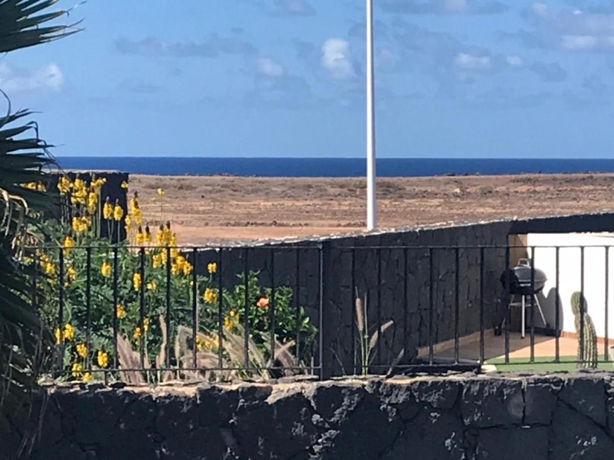 Villa independiente con piscina privada Playa Blanca  Esterno foto