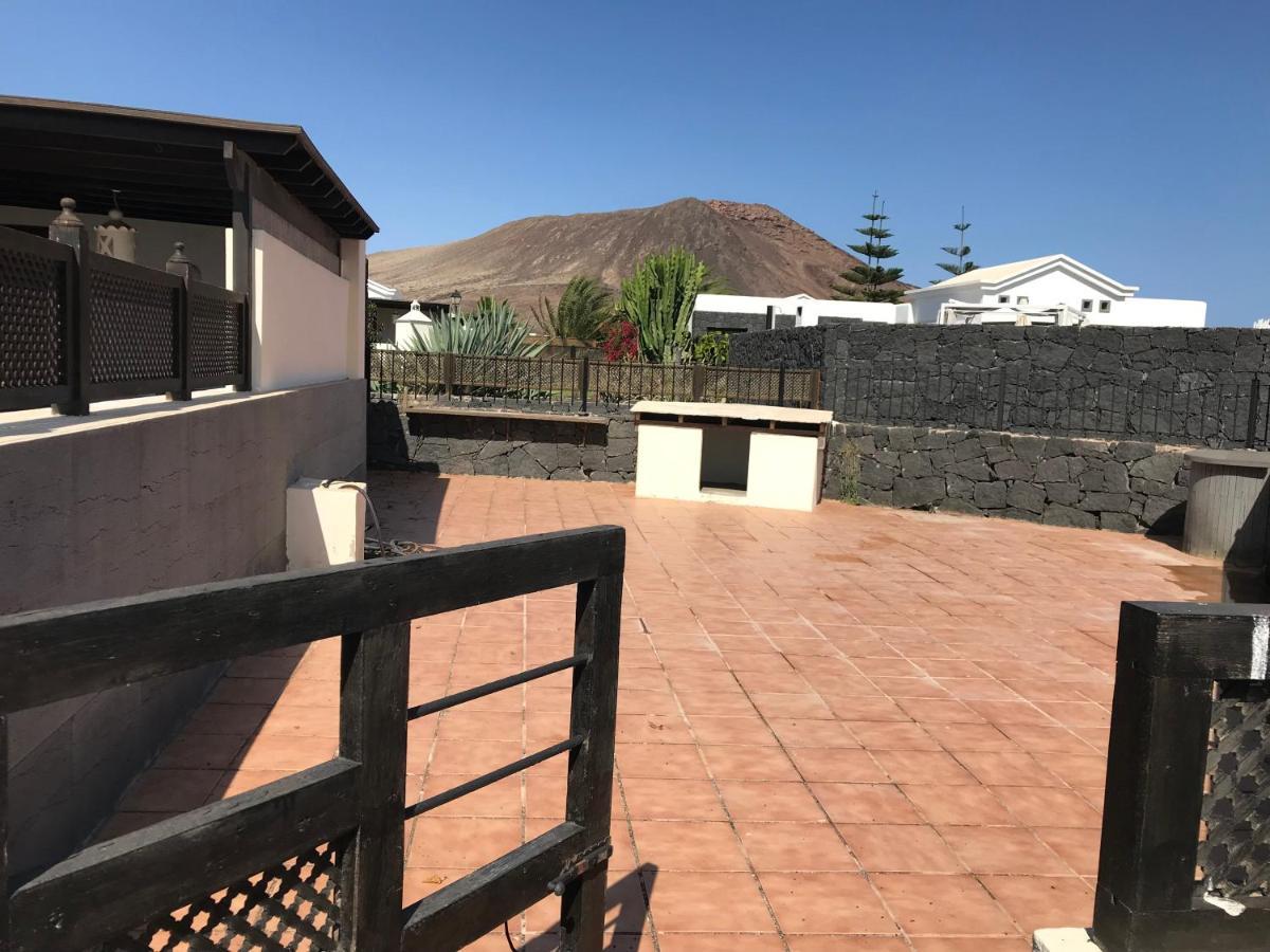 Villa independiente con piscina privada Playa Blanca  Esterno foto