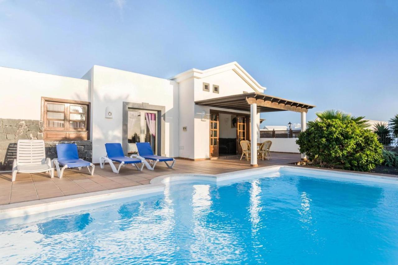 Villa independiente con piscina privada Playa Blanca  Esterno foto