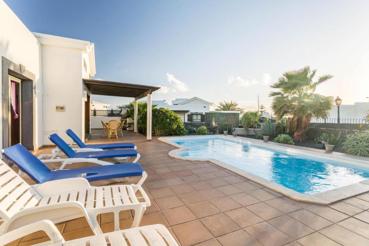 Villa independiente con piscina privada Playa Blanca  Esterno foto